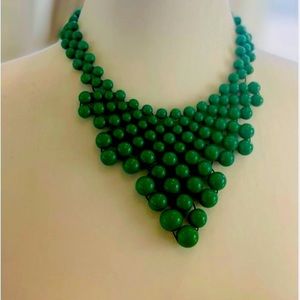 Vintage Kelly Green Beaded Fashion Jewelry Woman’s Bib Necklace Pin Up Girl